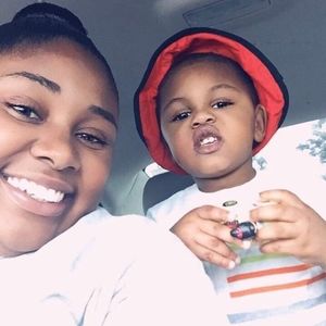 Meet your Posher, Bobbie